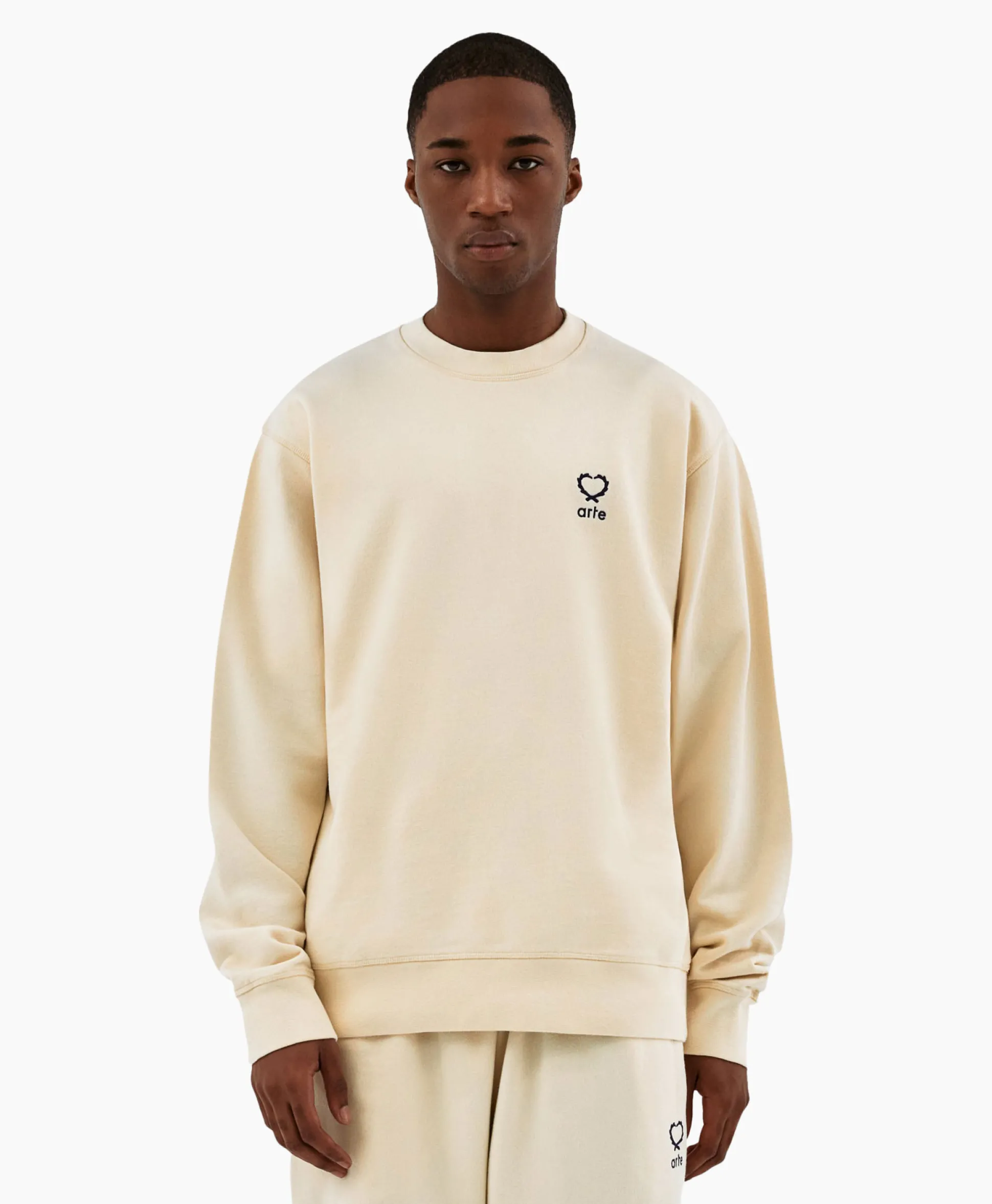 Discount Sweater Hearts Leaves Arte Logo Chest Off White Heren Truien